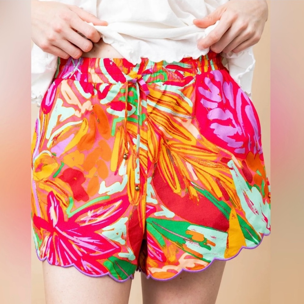 NWT Karlie Tropical Scallop Shorts Small